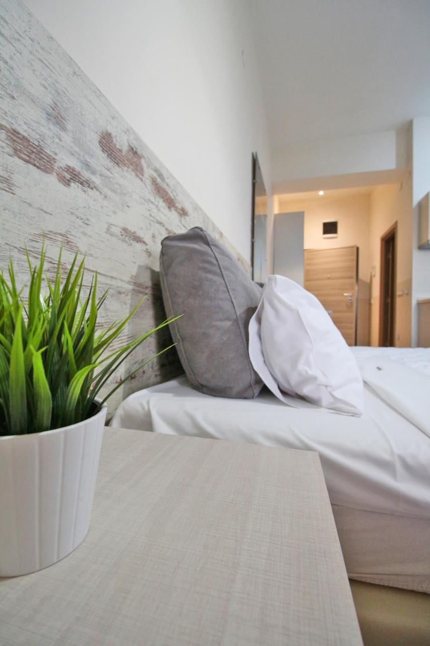 Luxury Skopje Apartments Premium Exterior photo